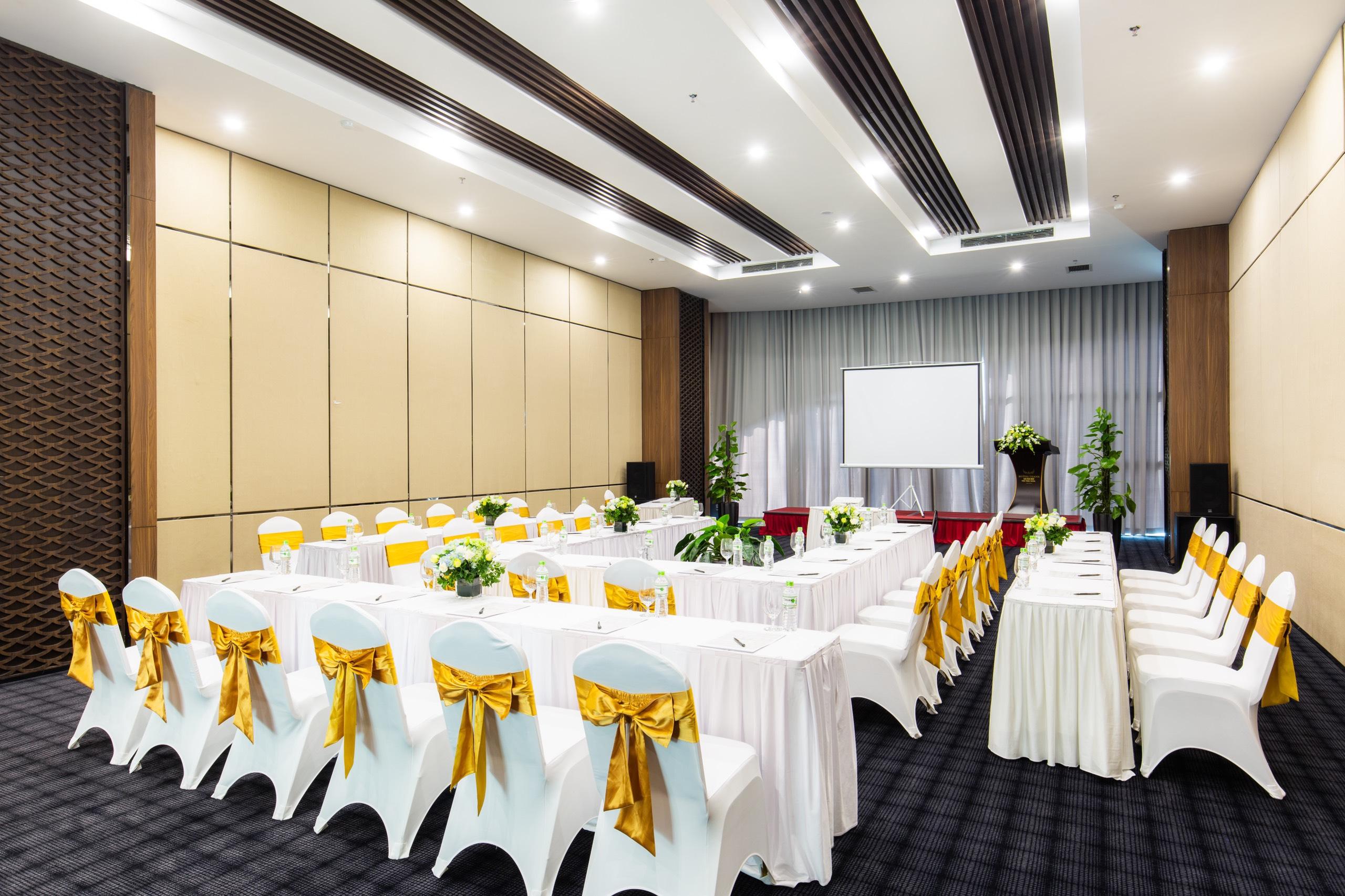 Muong Thanh Luxury Vien Trieu 5* Нячанг